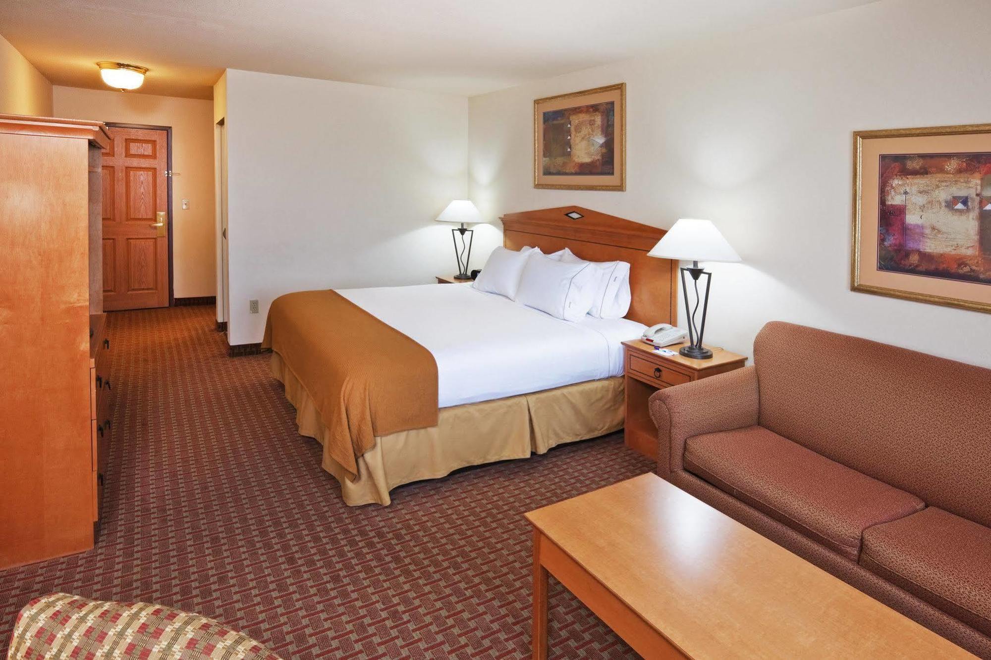 Holiday Inn Express & Suites Glenpool, An Ihg Hotel Екстер'єр фото